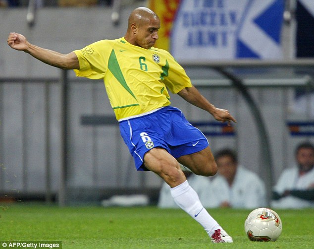 Brazilian legend, Roberto Carlos backs FIFA calendar revamp