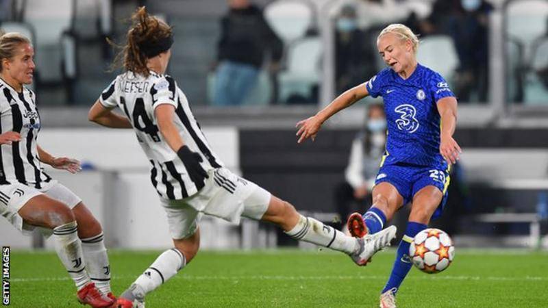 Chelsea secured their first win in this season's Women's Champions League with an impressive display