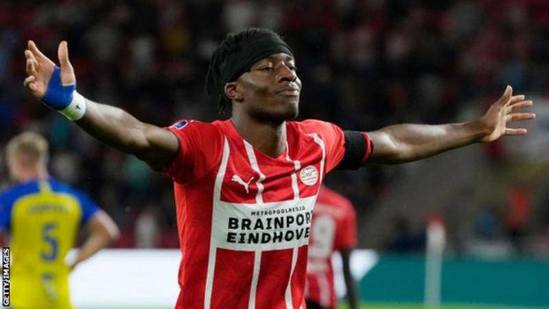 Noni Madueke: The English teenager who rejected English giants to star for PSV Eindhoven