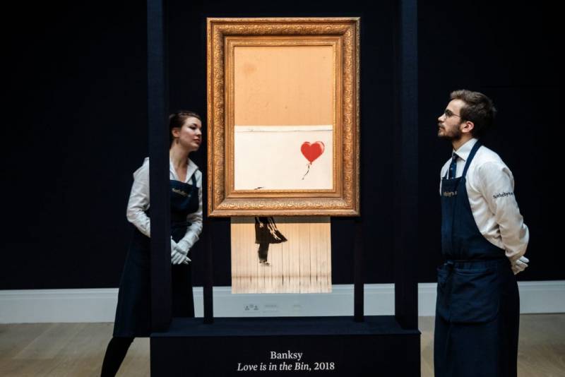 Art Industry News: The Buyer of Banksy’s $25.4 Million Shredded Work Is a New-to-Collecting Crypto 