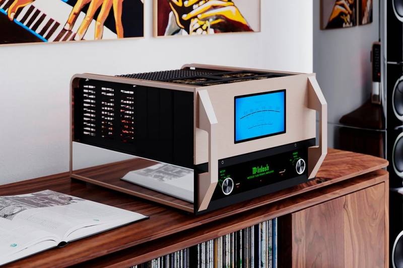 McIntosh Labs Brings the Iconic MC3500 Amplifier From Woodstock '69 Back to Life