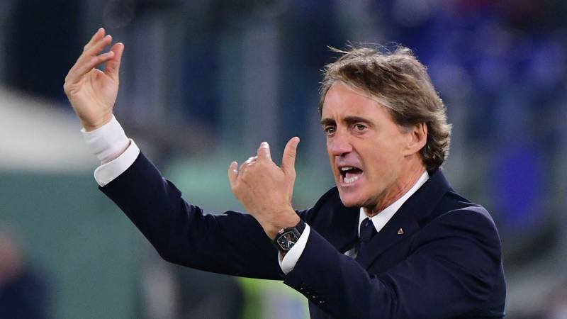 Italy boss Roberto Mancini 'totally confident' of World Cup qualification via play-offs