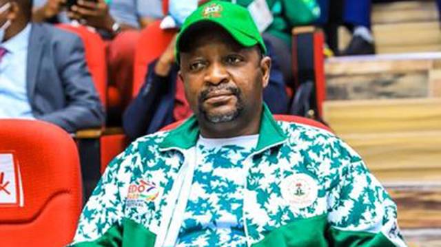 Sports minister wants local coach for Super Eagles job