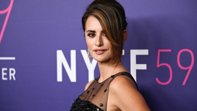 Penelope Cruz To Exec Produce & Narrate Docu Series ‘Not A Bride’ For Paramount+