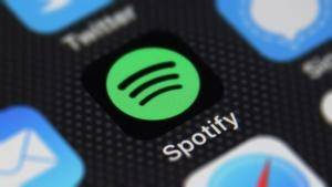 Spotify is launching Apple-like ratings for podcasts