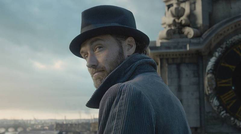 Jude Law Announces Fantastic Beasts: The Secrets of Dumbledore Trailer Arrives on Thursday