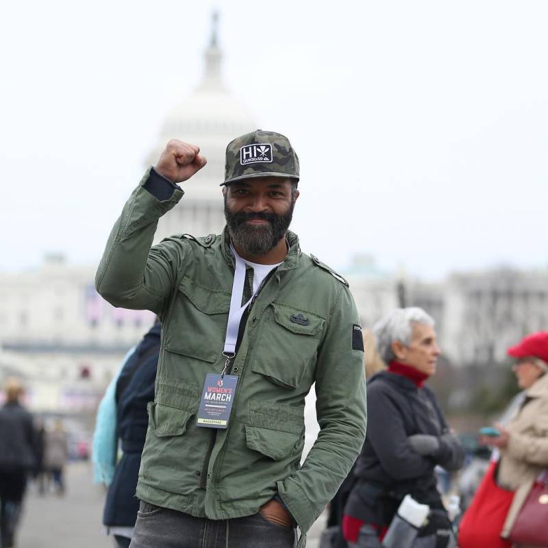 Jeffrey Wright pays tribute to Frederick Douglass, the "underappreciated" African-American leader