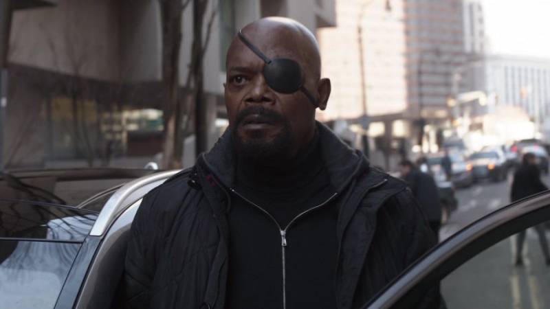 Samuel L. Jackson Breaks Down Marvel’s Nick Fury | Ext. Interview | DESUS & MERO