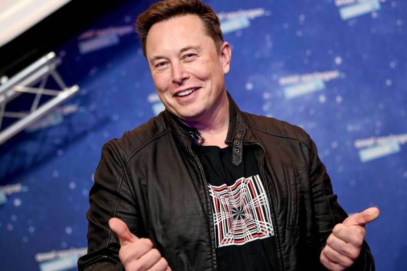 Elon Musk Purchases Major Stake in Twitter