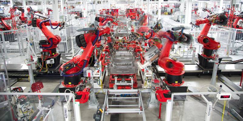 Tesla’s Shanghai workers reportedly sleeping at factory