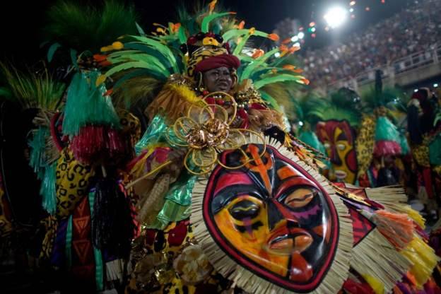 Tribute to Yoruba god wins Rio's iconic carnival