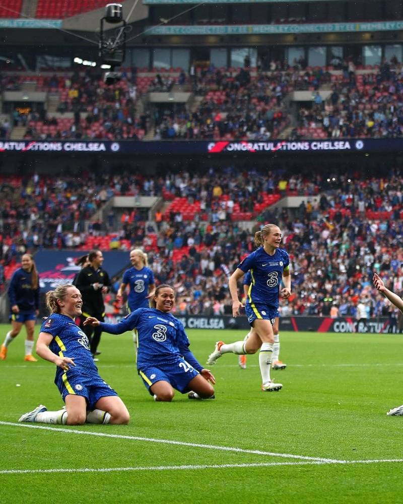 Women's FA Cup final at Wembley sets competition attendance record