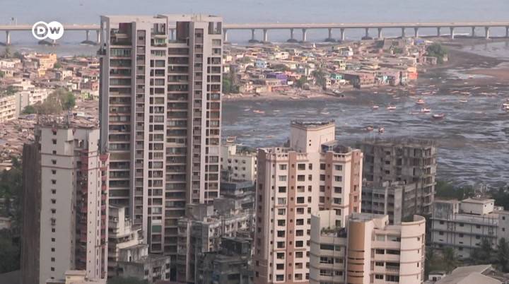 Megacity Mumbai - From slums to skyscrapers | DW Documentary