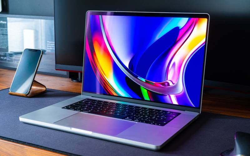 Can You Own Too Many MacBook's? : Mystery MacBook With OLED Display Expected in 2024 