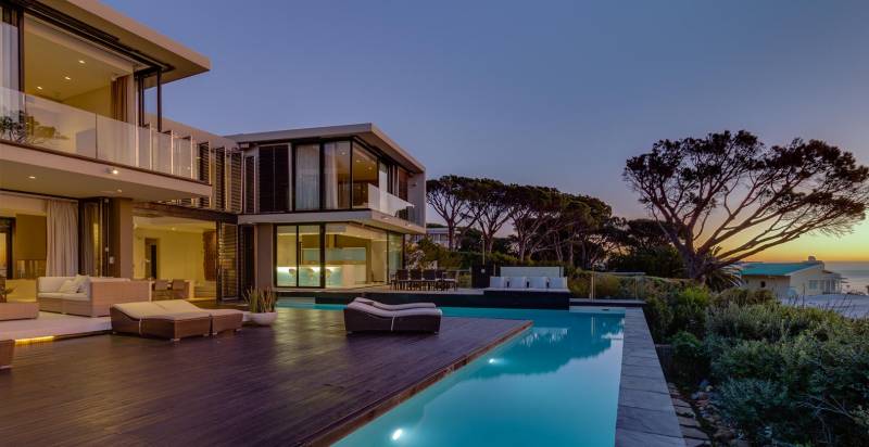Stunning Look At  A Luxury Vacation In South Africa
