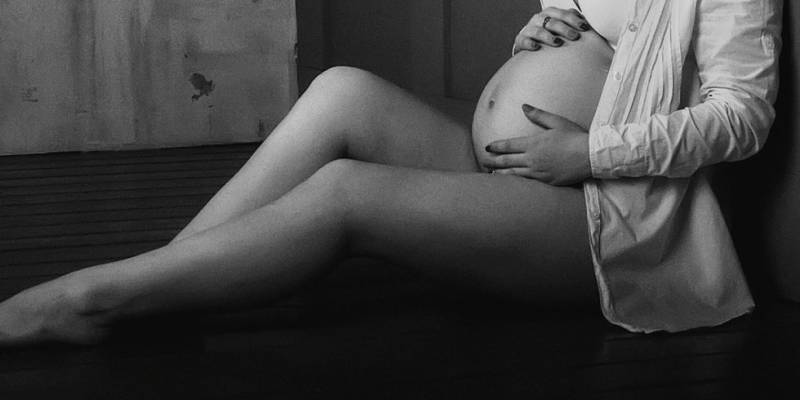 This Is What It's Really Like To Have A Surrogate Pregnancy