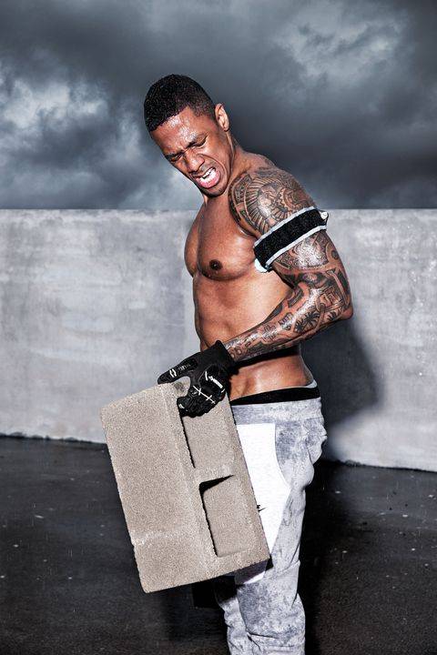 Nick Cannon's Grueling Bodyweight Strength Workout Routine 