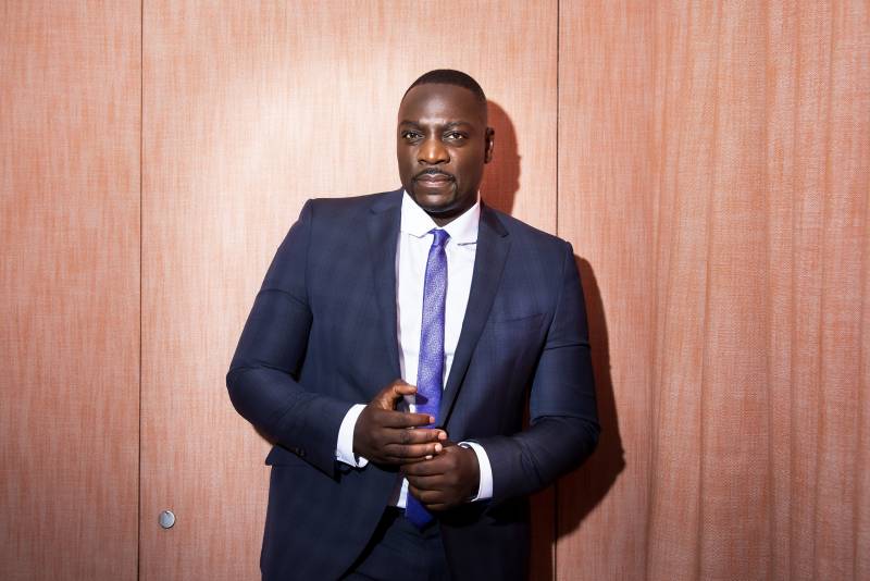 Adewale Akinnuoye-Agbaje Signs With Industry Entertainment