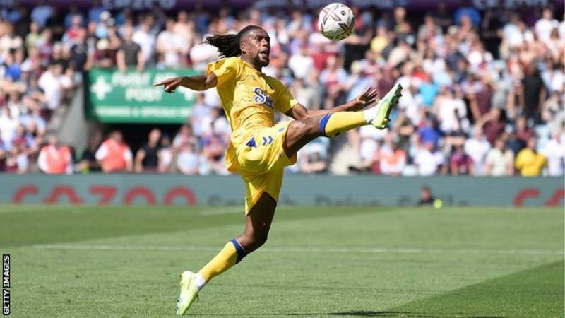 The Everton Sensation Alex Iwobi Is On A Mission To Provide Football For Everyone.