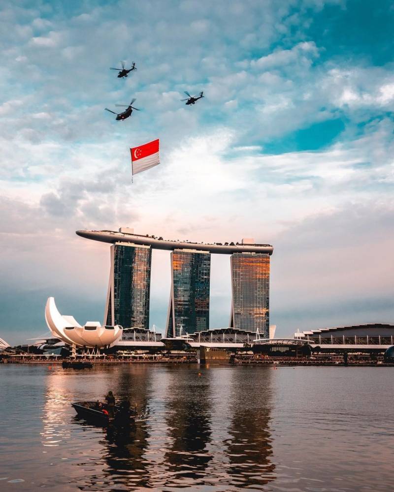 Chidi Ashley -Singapore travel guide 