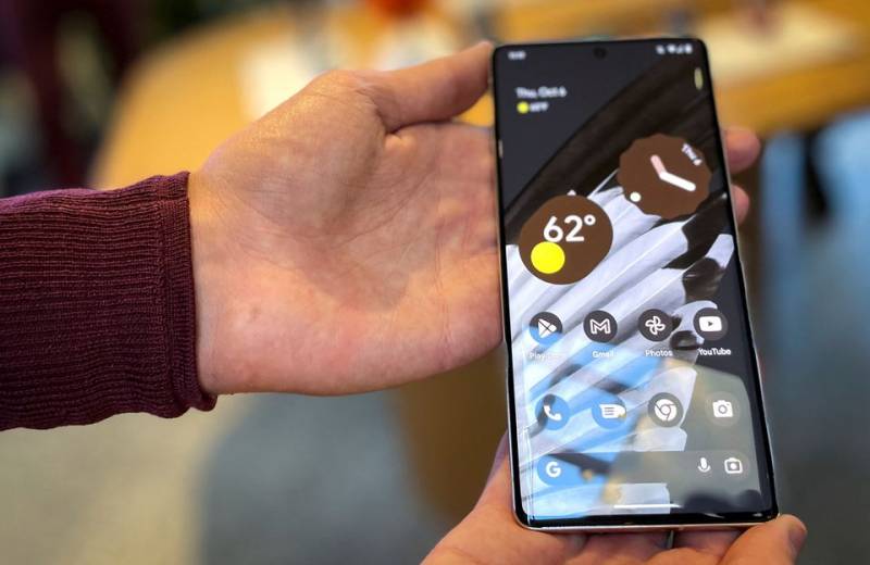 Google takes new route to face recognition on Pixel phones