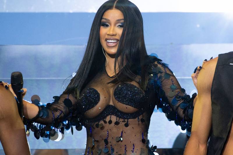 Cardi B Is First Female Rapper With Two 11x Platinum-Certified Singles