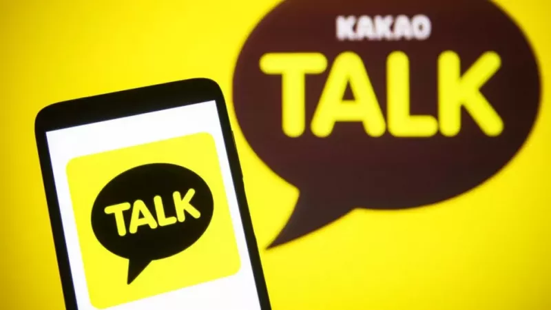 Kakao outage: Co-chief executive quits South Korea internet giant