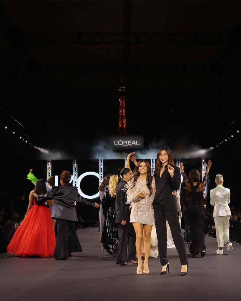 L'Oréal Fashion Show Highlights - Paris Fashion Week October 2022 !!