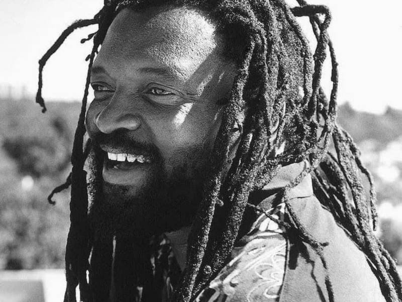 Lucky Dube - Together As One (Live)