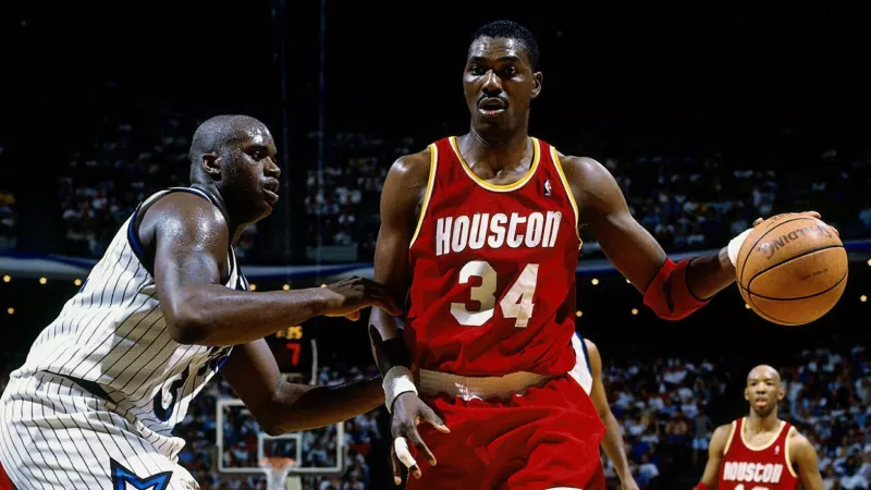 Hakeem Olajuwon reacts to NBA renaming Defensive Player of the Year Award after him