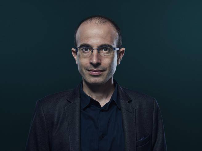 Yuval Noah Harari - In Order To CHANGE YOUR LIFE In 2023,