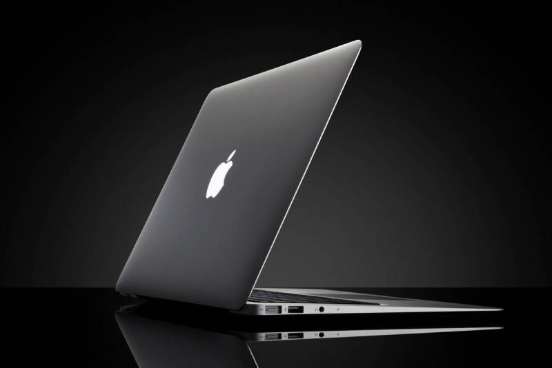 Meet the new MacBook Pro and Mac mini | Apple