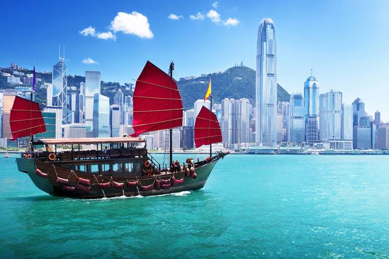 Hong Kong 500,000 free airline tickets