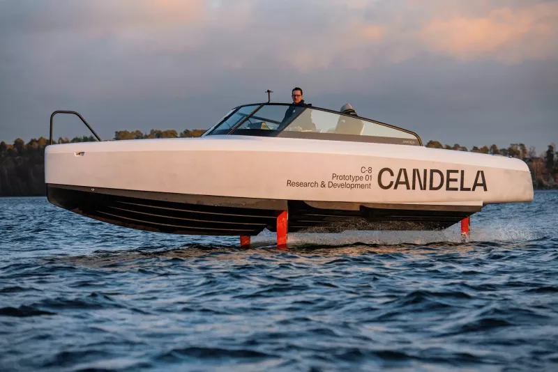 1st Electric Hydrofoil Speed Boat