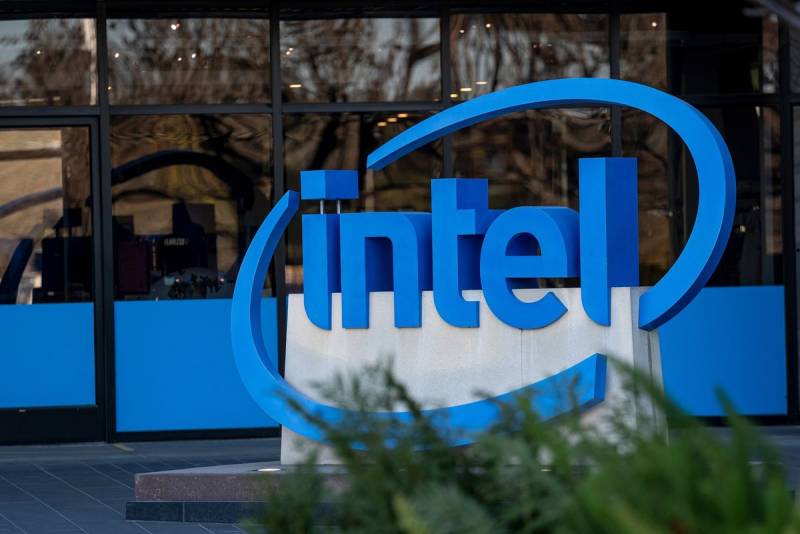 Intel releases software platform for quantum computing developers