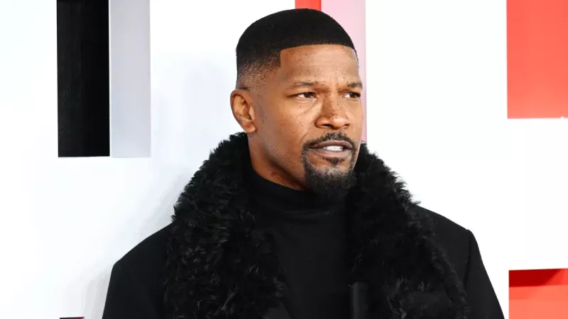 Jamie Foxx’s friends and family aren’t sharing his medical diagnosis(Here’s why)