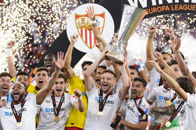 Reactions as Sevilla win Europa League