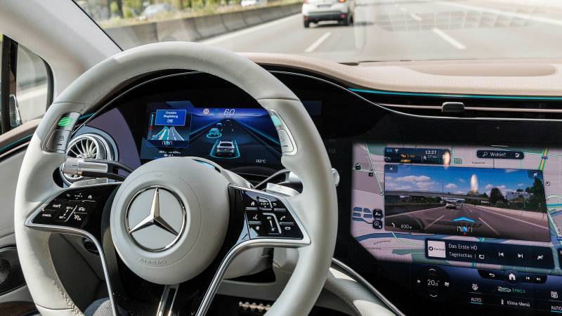 Mercedes first to sell vehicles in California with hands-free, eyes-off automated driving