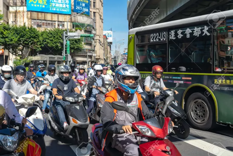 Taipei, Taiwan - Ainsley eats the streets