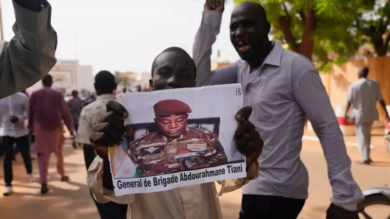 How serious is the threat of military conflict between Niger and ECOWAS nations? 