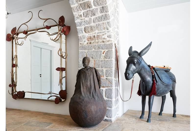 Beyond the Walls of Pauline Karpidas’ Hydra Home