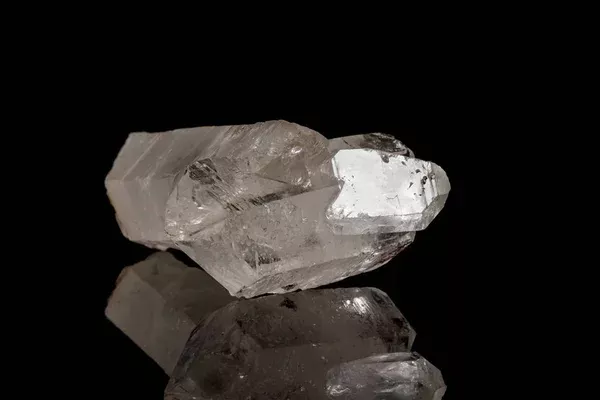Mineralogist Answers Gemstone Questions From Twitter