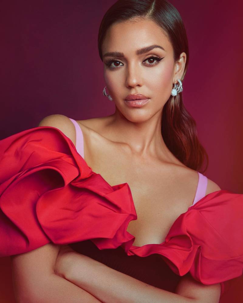 Actress Turned Entrepreneur Jessica Alba Talks Breaking Barriers, Building a Brand, and more