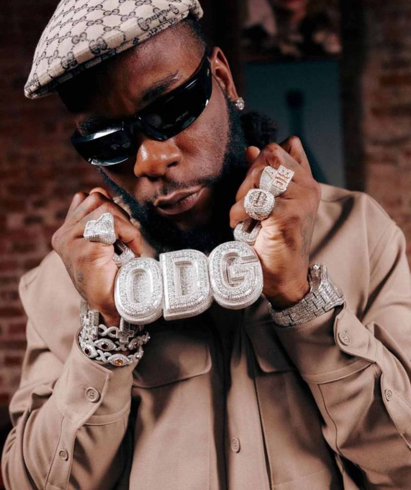 Burna Boy's 1 Million Dollar 'ODG' Diamond Chain