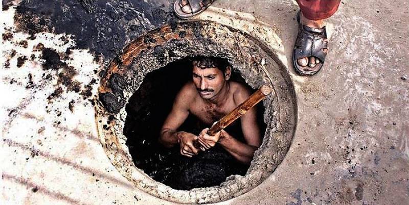 Sewer men - the toughest job in the world 