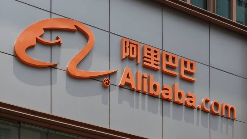 Apple Chooses Alibaba for China AI x Musk’s OpenAI Feud