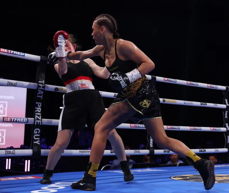 Tiah-Mai Ayton vs Katie Taylor