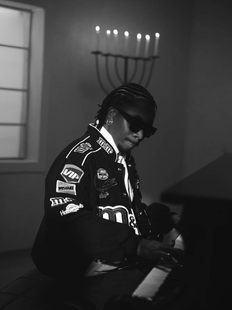 KJ Spio & OXLADE - EMIKO