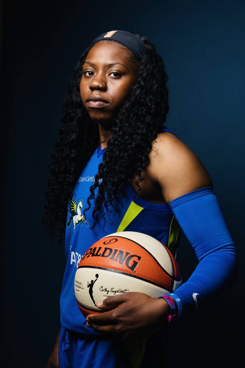 WNBA - Arike Ogunbowale