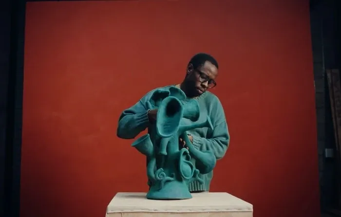 Sculptor Woody De Othello